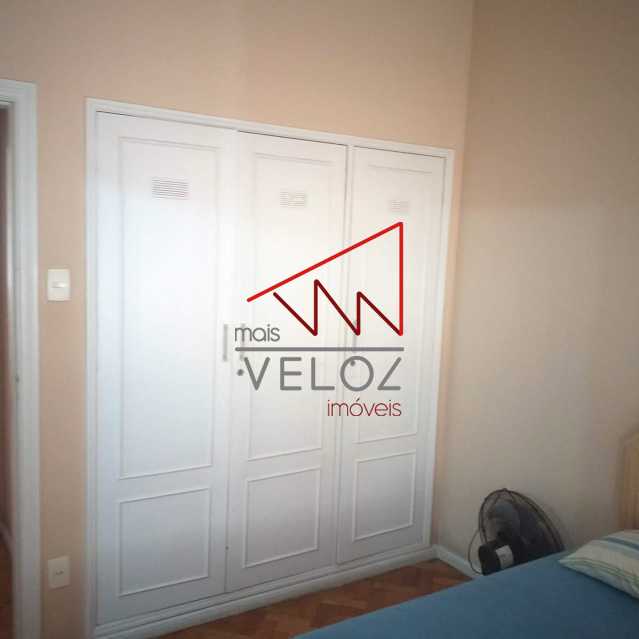 Apartamento à venda com 3 quartos, 150m² - Foto 9