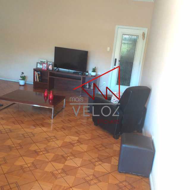 Apartamento à venda com 3 quartos, 150m² - Foto 3