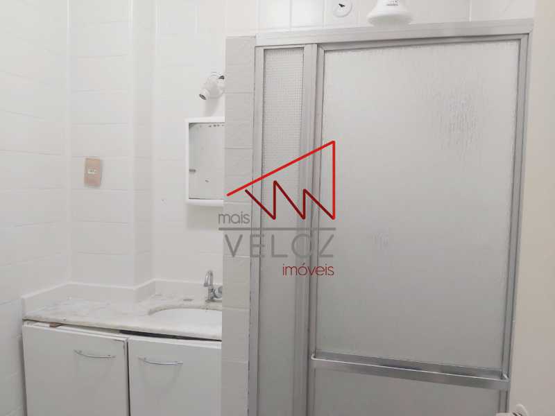 Apartamento à venda com 2 quartos, 56m² - Foto 18