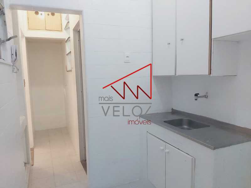 Apartamento à venda com 2 quartos, 56m² - Foto 27