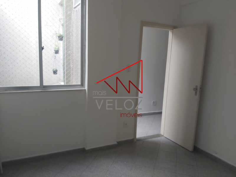 Apartamento à venda com 2 quartos, 56m² - Foto 13