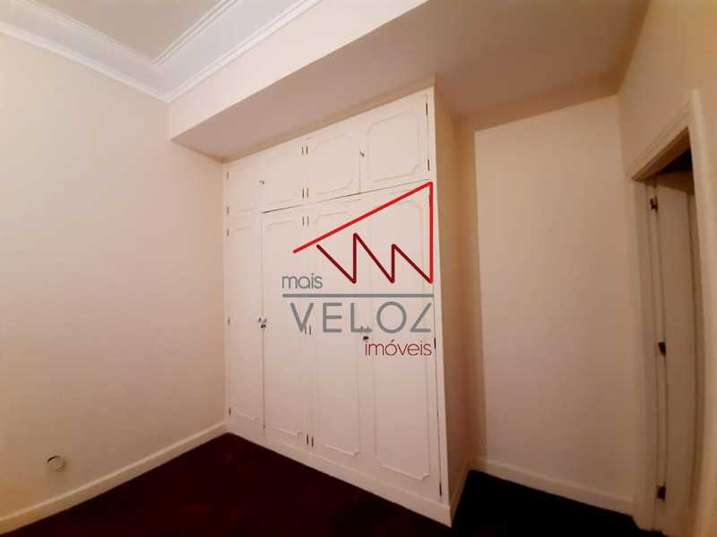 Apartamento à venda com 4 quartos, 169m² - Foto 10