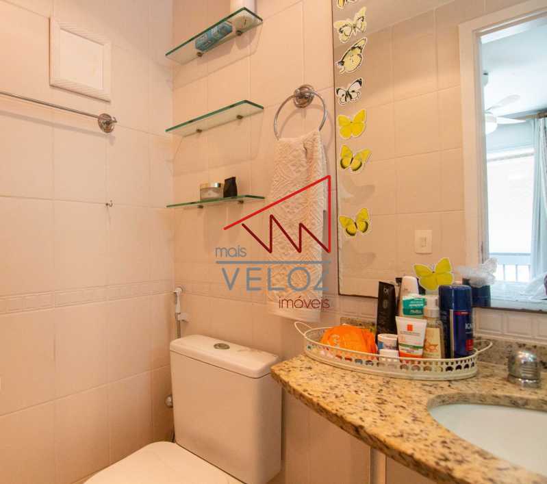 Apartamento à venda com 2 quartos, 86m² - Foto 10