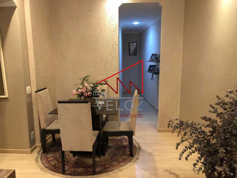 Apartamento à venda com 2 quartos, 88m² - Foto 5