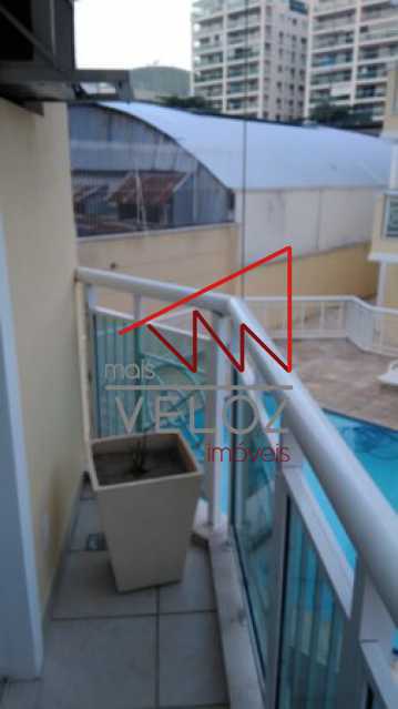 Apartamento à venda com 2 quartos, 77m² - Foto 13