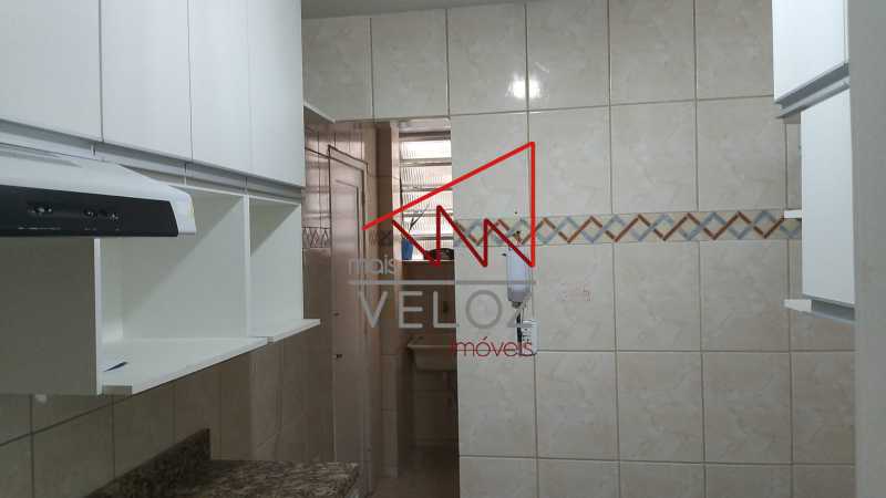 Apartamento à venda com 2 quartos, 50m² - Foto 11