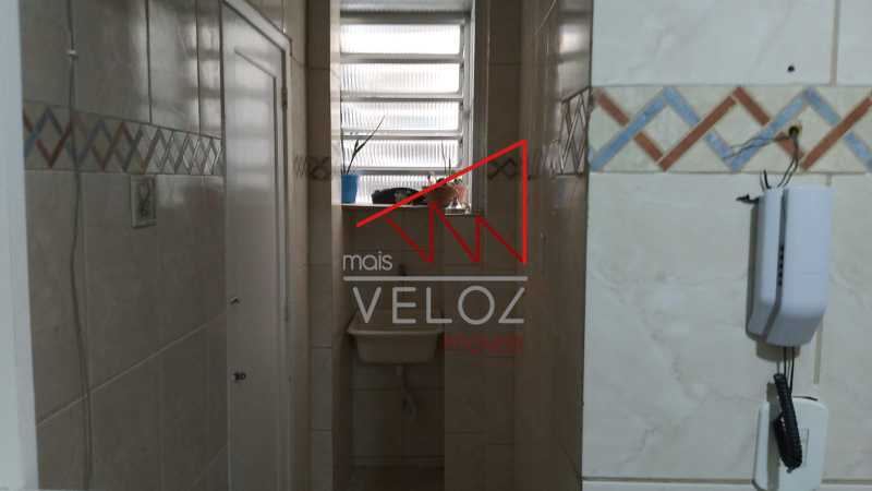 Apartamento à venda com 2 quartos, 50m² - Foto 18