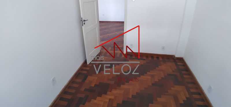 Apartamento à venda com 1 quarto, 50m² - Foto 6