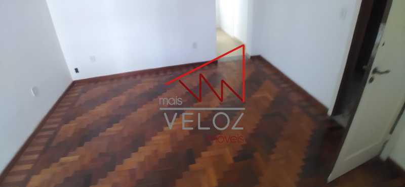 Apartamento à venda com 1 quarto, 50m² - Foto 7