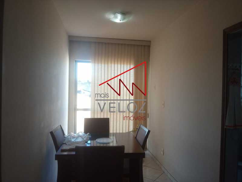 Apartamento à venda com 2 quartos, 67m² - Foto 8