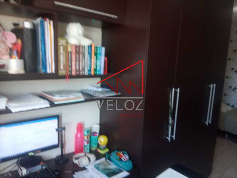 Apartamento à venda com 2 quartos, 67m² - Foto 12