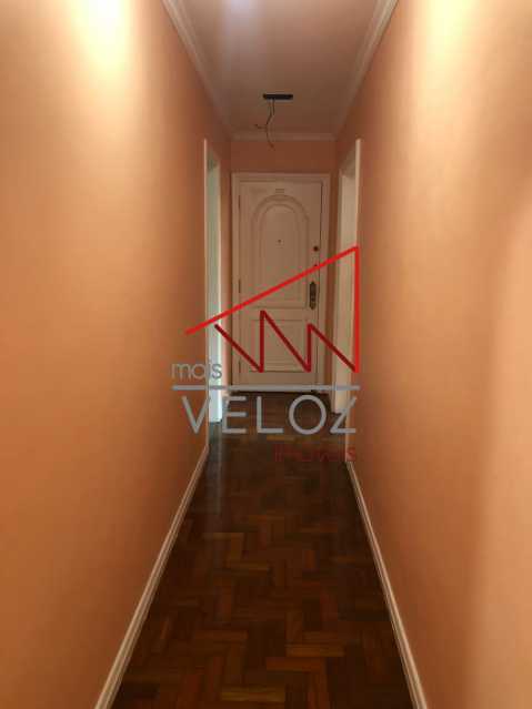 Apartamento à venda com 3 quartos, 125m² - Foto 7