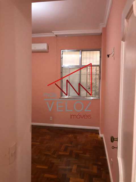 Apartamento à venda com 3 quartos, 125m² - Foto 11