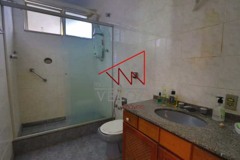 Cobertura à venda com 4 quartos, 220m² - Foto 14