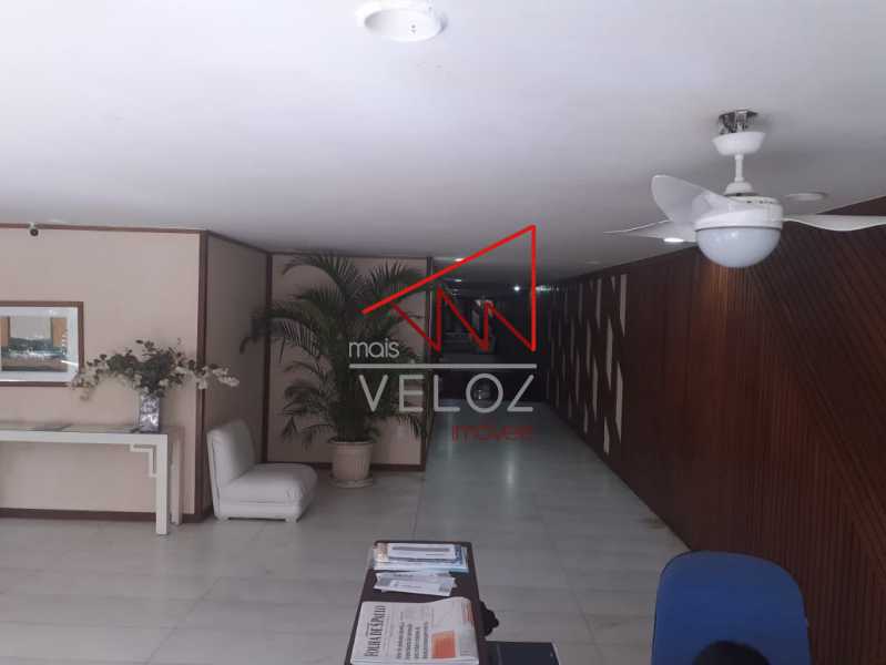 Apartamento à venda com 4 quartos, 195m² - Foto 6