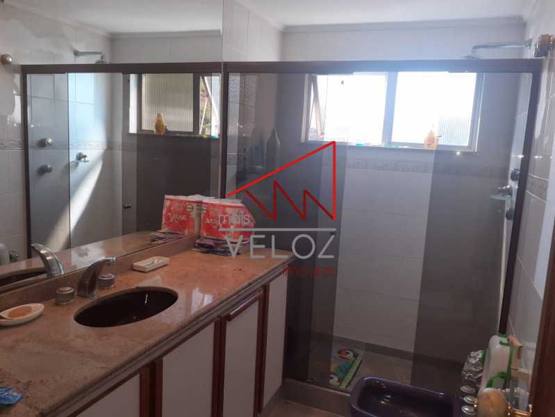 Apartamento à venda com 4 quartos, 195m² - Foto 24