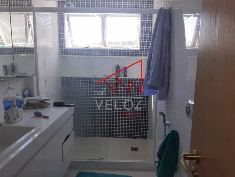 Apartamento à venda com 4 quartos, 195m² - Foto 29