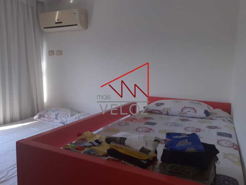 Apartamento à venda com 4 quartos, 195m² - Foto 25