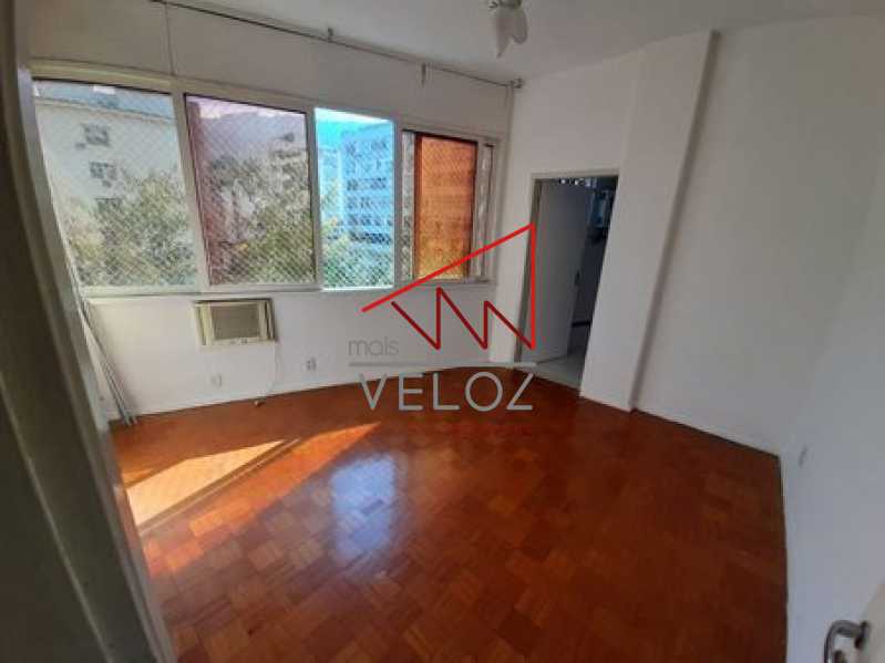 Apartamento à venda com 3 quartos, 120m² - Foto 5