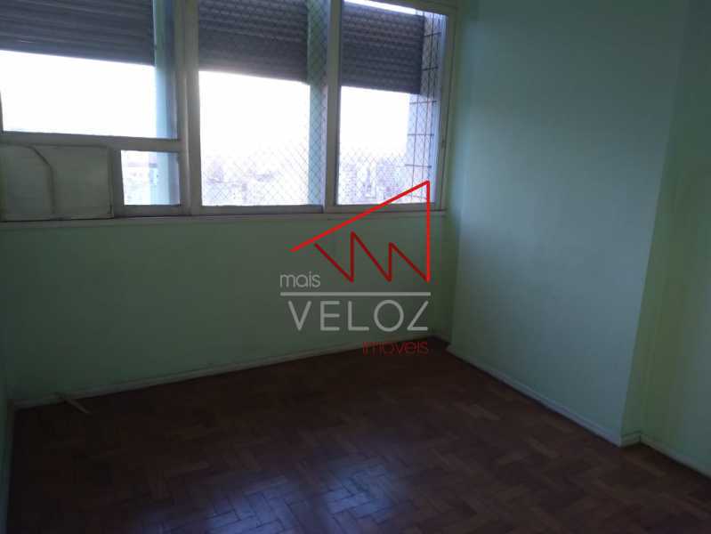 Apartamento à venda com 1 quarto, 53m² - Foto 4