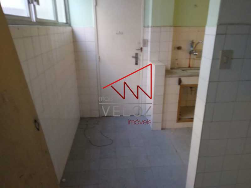 Apartamento à venda com 1 quarto, 53m² - Foto 28