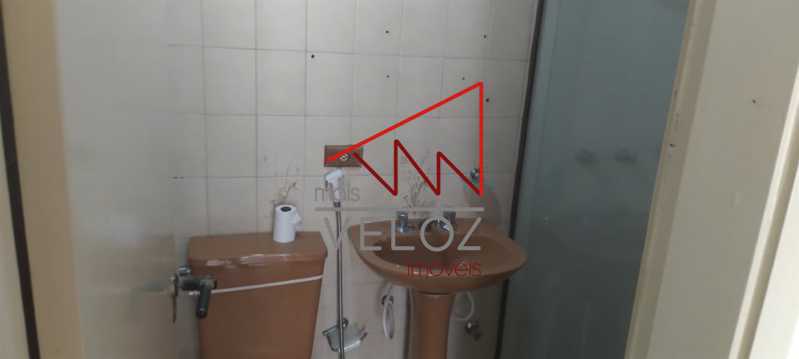 Apartamento à venda com 2 quartos, 75m² - Foto 15