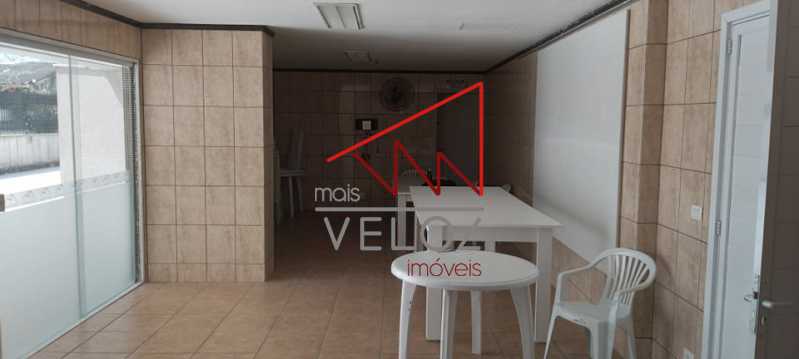 Apartamento à venda com 2 quartos, 75m² - Foto 26