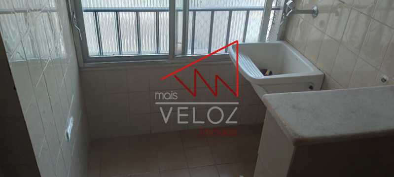 Apartamento à venda com 2 quartos, 75m² - Foto 19