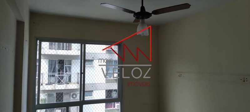 Apartamento à venda com 2 quartos, 75m² - Foto 13