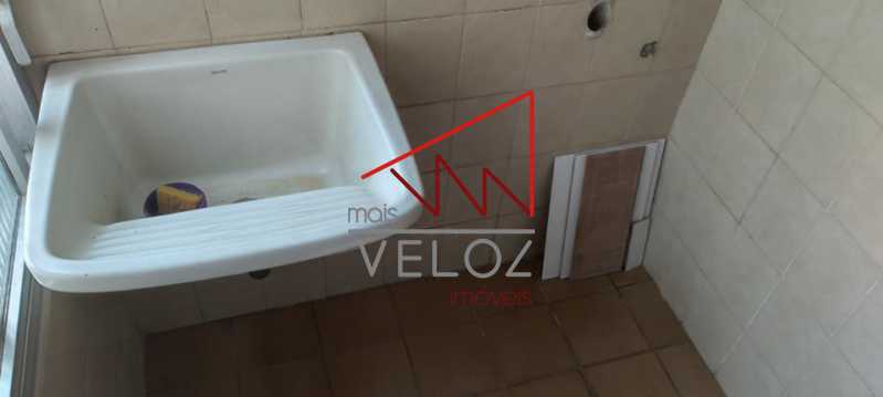 Apartamento à venda com 2 quartos, 75m² - Foto 20