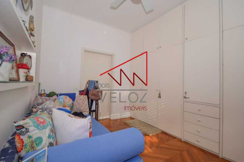 Apartamento à venda com 4 quartos, 148m² - Foto 18