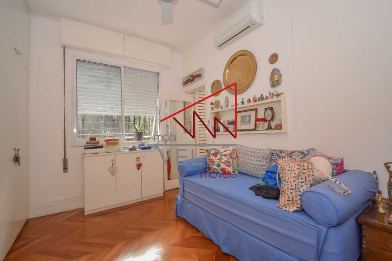Apartamento à venda com 4 quartos, 148m² - Foto 17