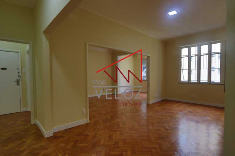 Apartamento à venda com 4 quartos, 139m² - Foto 3