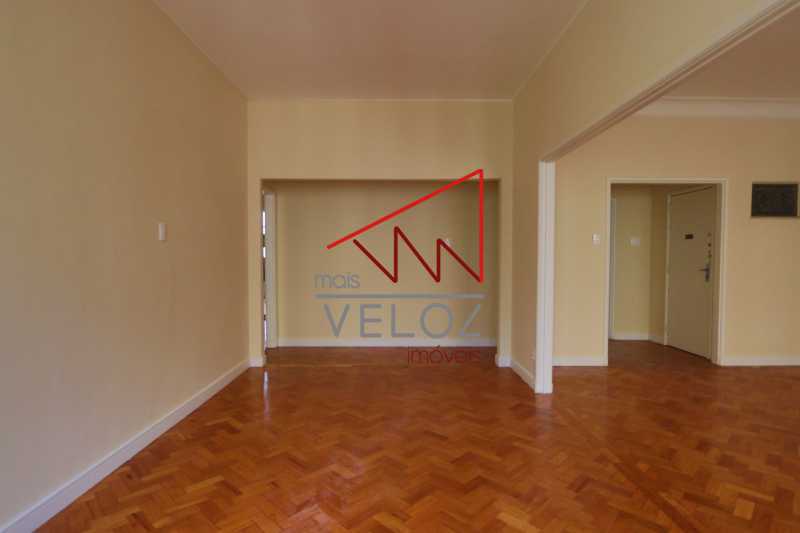 Apartamento à venda com 4 quartos, 139m² - Foto 4