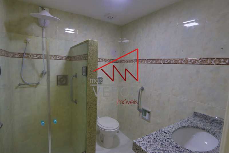 Apartamento à venda com 4 quartos, 139m² - Foto 17