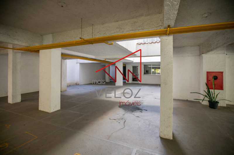 Apartamento à venda com 2 quartos, 60m² - Foto 18