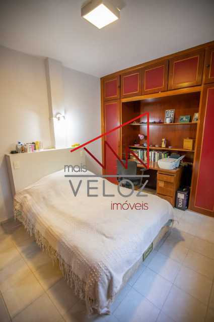 Apartamento à venda com 2 quartos, 60m² - Foto 7