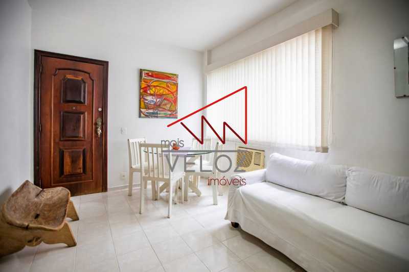 Apartamento à venda com 2 quartos, 60m² - Foto 2