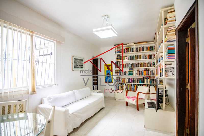 Apartamento à venda com 2 quartos, 60m² - Foto 5