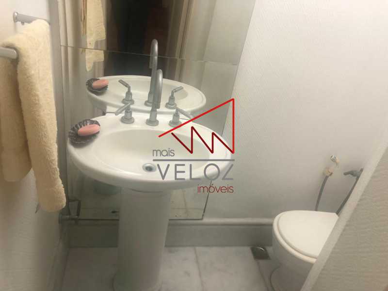 Apartamento à venda com 2 quartos, 125m² - Foto 12