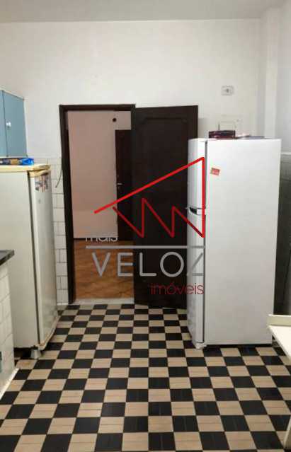 Apartamento à venda com 3 quartos, 130m² - Foto 14