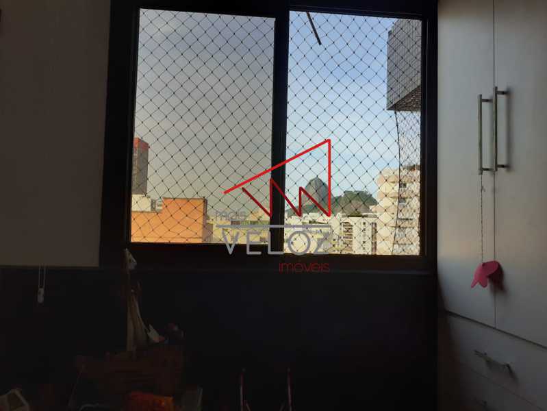 Apartamento à venda com 2 quartos, 74m² - Foto 11