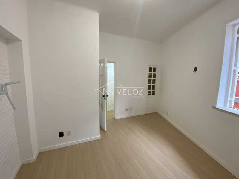 Apartamento à venda com 2 quartos, 60m² - Foto 5