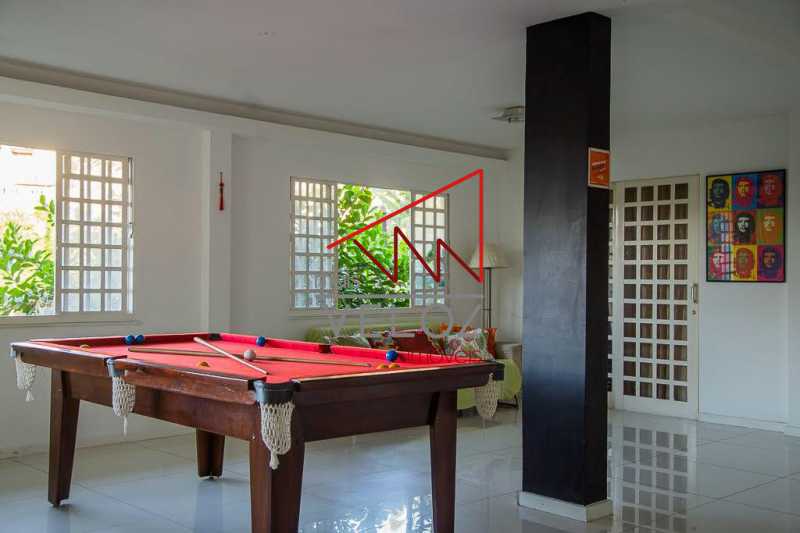 Casa à venda com 4 quartos, 380m² - Foto 9