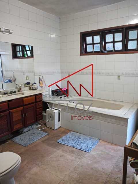 Casa à venda com 5 quartos, 300m² - Foto 8