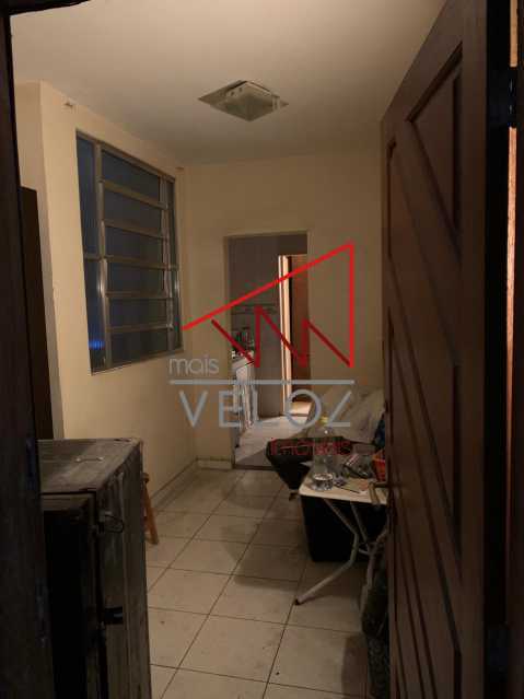 Apartamento à venda com 1 quarto, 28m² - Foto 1