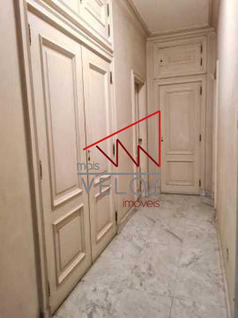 Apartamento à venda com 4 quartos, 325m² - Foto 18