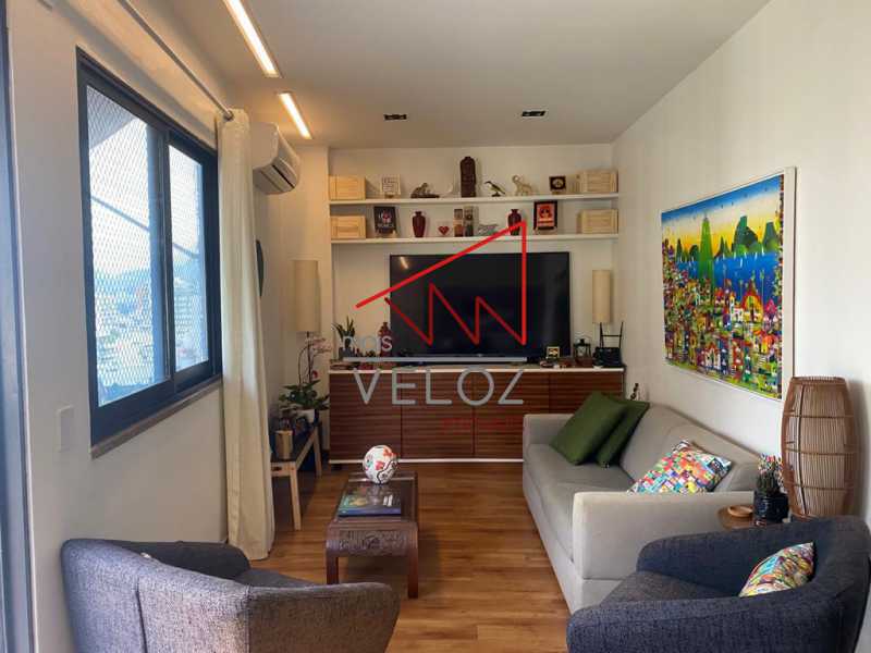 Apartamento à venda com 2 quartos, 128m² - Foto 8