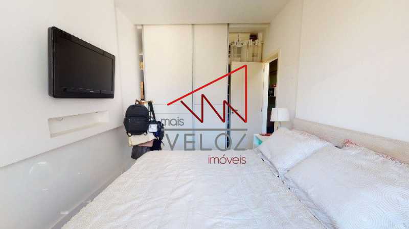 Apartamento à venda com 2 quartos, 75m² - Foto 11