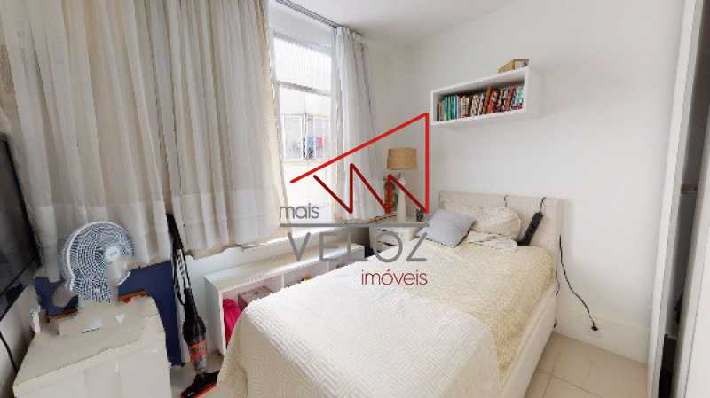 Apartamento à venda com 2 quartos, 75m² - Foto 12